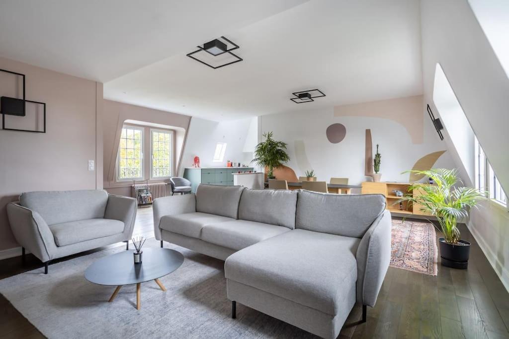 Appartement De 100M2 Dans Un Parc A 20 Mn Du Centre De Paris Garches Zewnętrze zdjęcie
