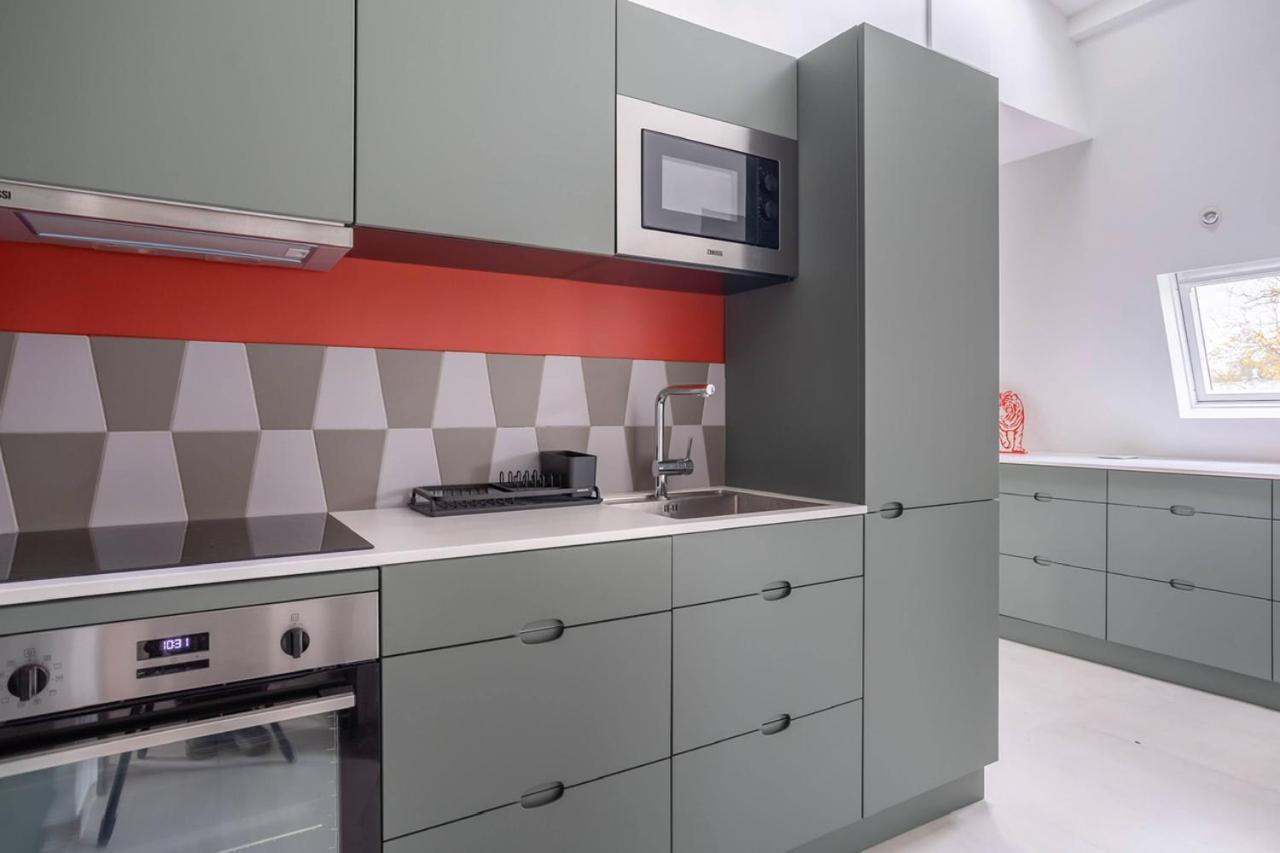 Appartement De 100M2 Dans Un Parc A 20 Mn Du Centre De Paris Garches Zewnętrze zdjęcie